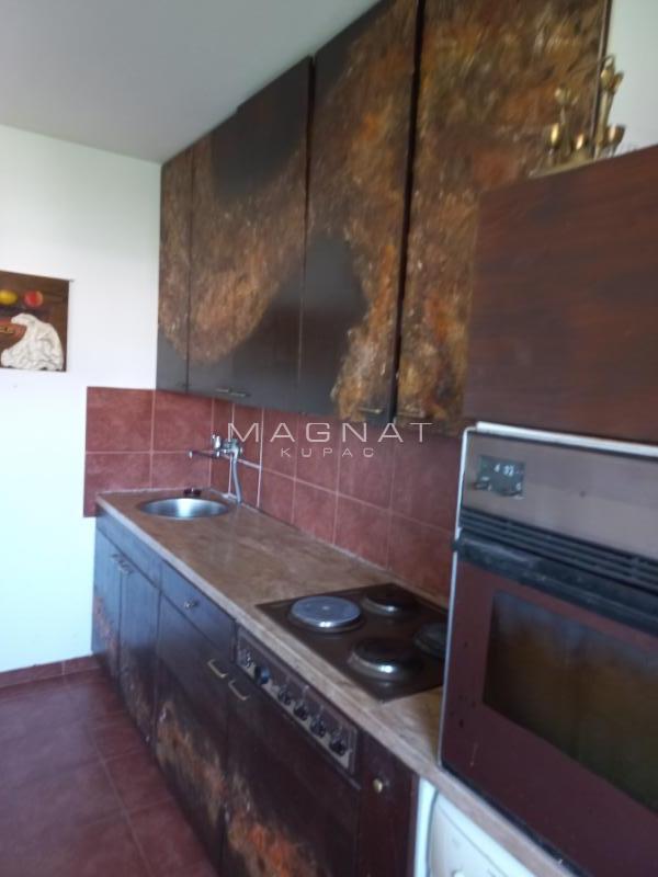 Stan na prodaju u Beogradu, Stari grad, 242m2, cena 580000 evra