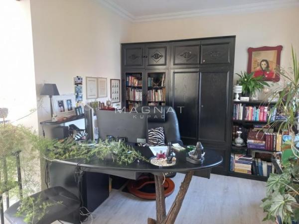 Stan na prodaju u Beogradu, Stari grad, 242m2, cena 580000 evra