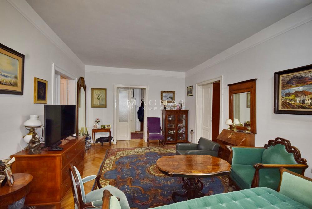 Stan na prodaju u Beogradu, Stari grad, cetvorosoban, 125m2, cena 580000 evra