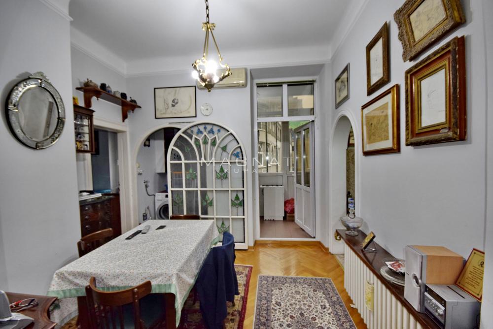 Stan na prodaju u Beogradu, Stari grad, cetvorosoban, 125m2, cena 580000 evra