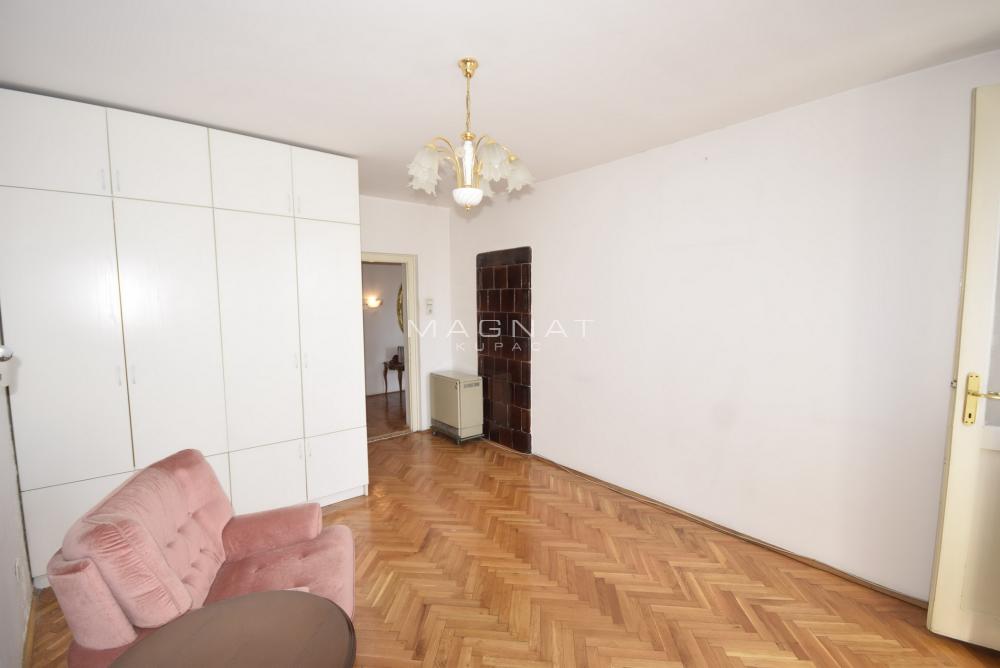 Stan na prodaju u Beogradu, Palilula, trosoban, 82m2, cena 245000 evra