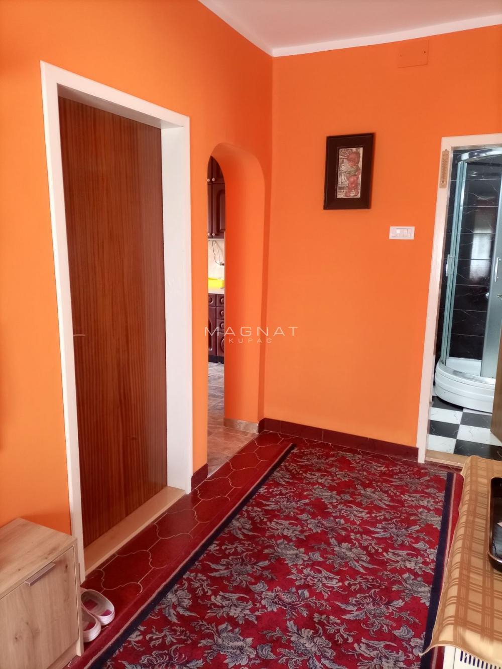 Stan na prodaju u Beogradu, Čukarica, dvosoban, 63m2, cena 87000 evra