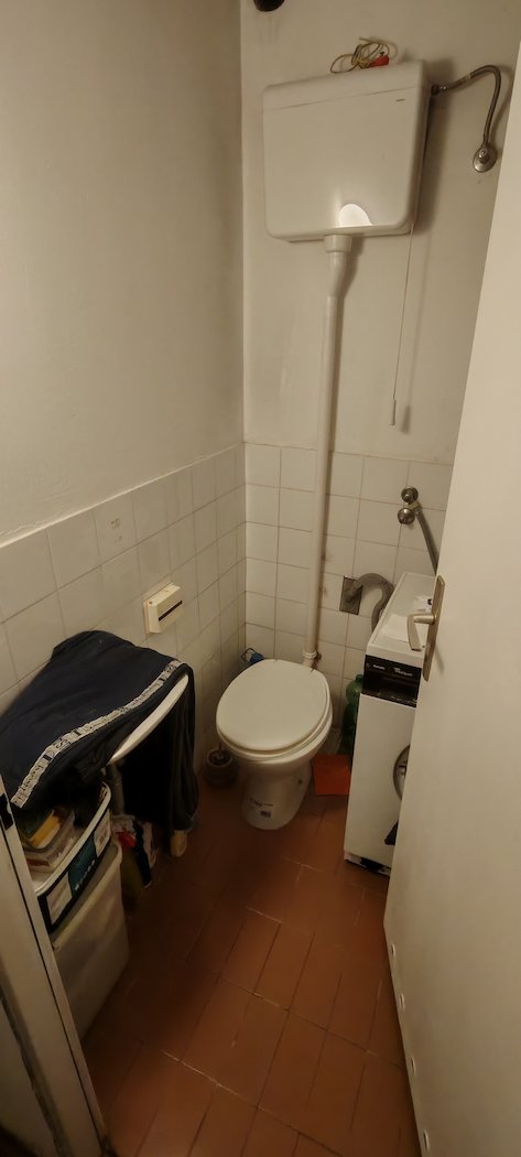 Stan na prodaju u Beogradu, Novi Beograd blok 44 (Piramida), troiposoban, 107m2, cena 375000 evra