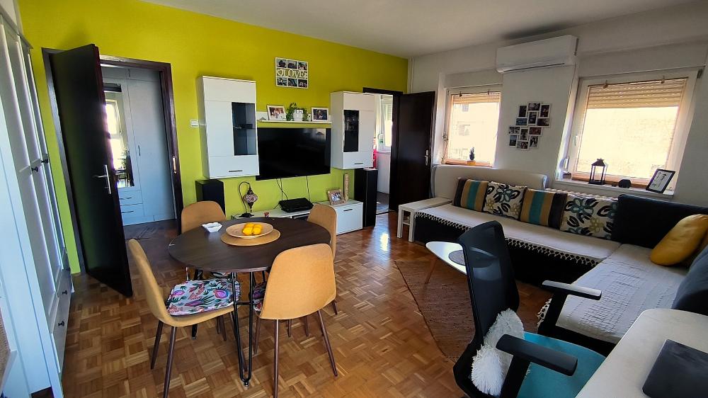 Stan na prodaju u Beogradu, Bežanijska kosa, jednosoban, 32m2, cena 118000 evra