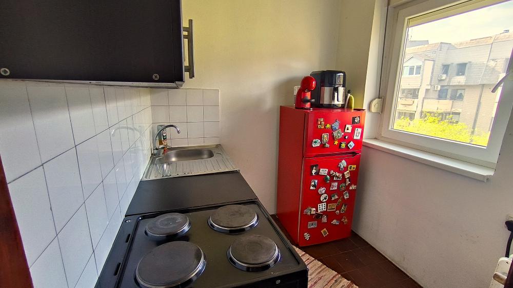 Stan na prodaju u Beogradu, Bežanijska kosa, jednosoban, 32m2, cena 118000 evra