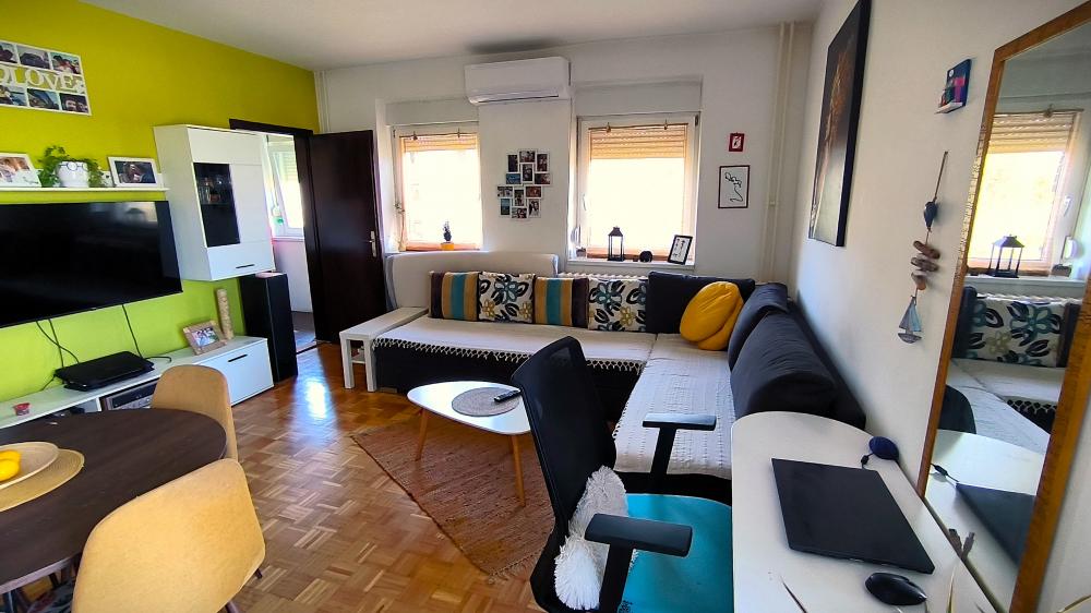 Stan na prodaju u Beogradu, Bežanijska kosa, jednosoban, 32m2, cena 118000 evra