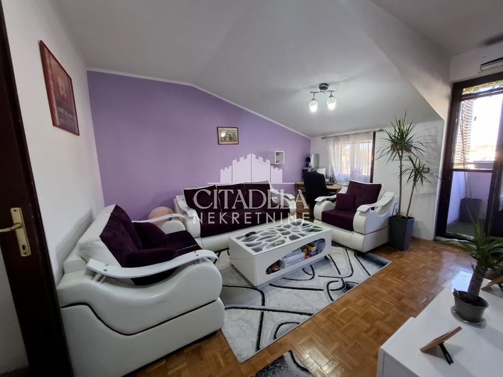 Stan na prodaju u Beogradu, Novi Beograd blok 62, jednoiposoban, 41m2, cena 146000 evra