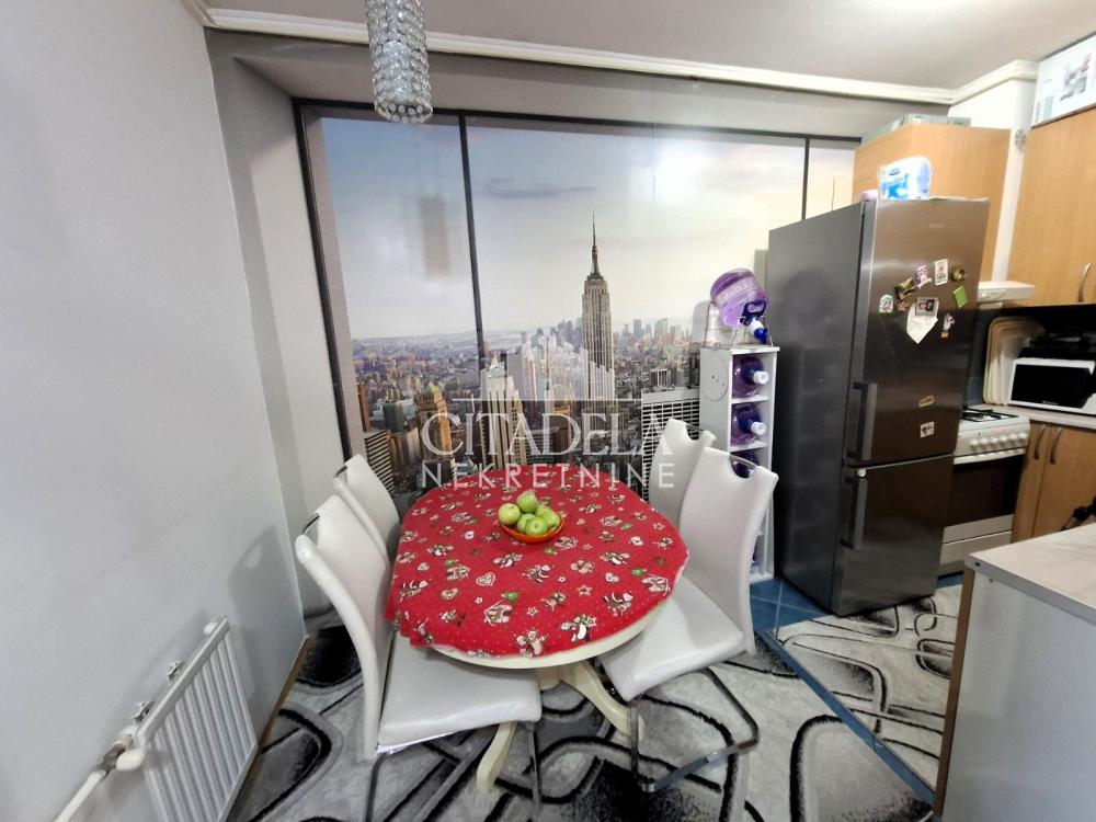 Stan na prodaju u Beogradu, Novi Beograd blok 62, jednoiposoban, 41m2, cena 148000 evra