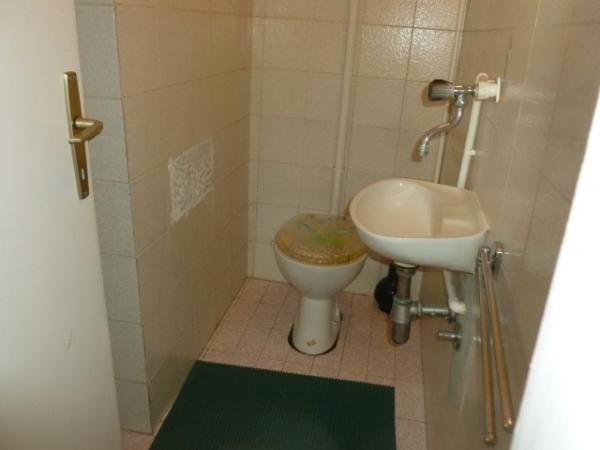 Stan na prodaju u Beogradu, Cvetkova pijaca, trosoban, 92m2, cena 163000 evra