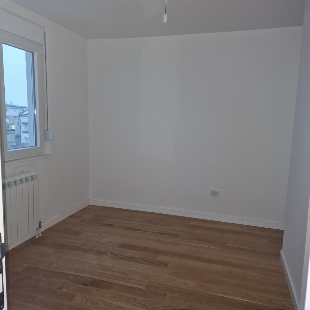 Stan na prodaju u Beogradu, Vukov spomenik, 106m2, cena 400680 evra