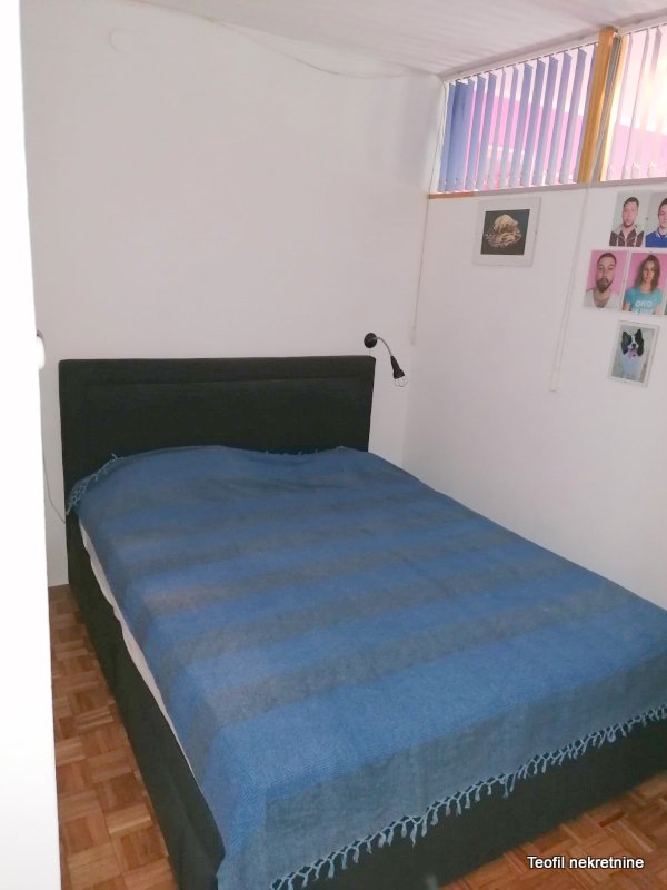 Stan na prodaju u Beogradu, Novi Beograd blok 61, trosoban, 84m2, cena 210000 evra