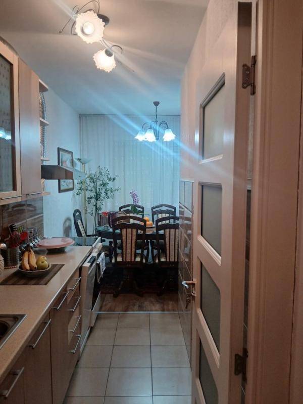 Stan na prodaju u Beogradu, Novi Beograd blok 71, trosoban, 82m2, cena 254000 evra
