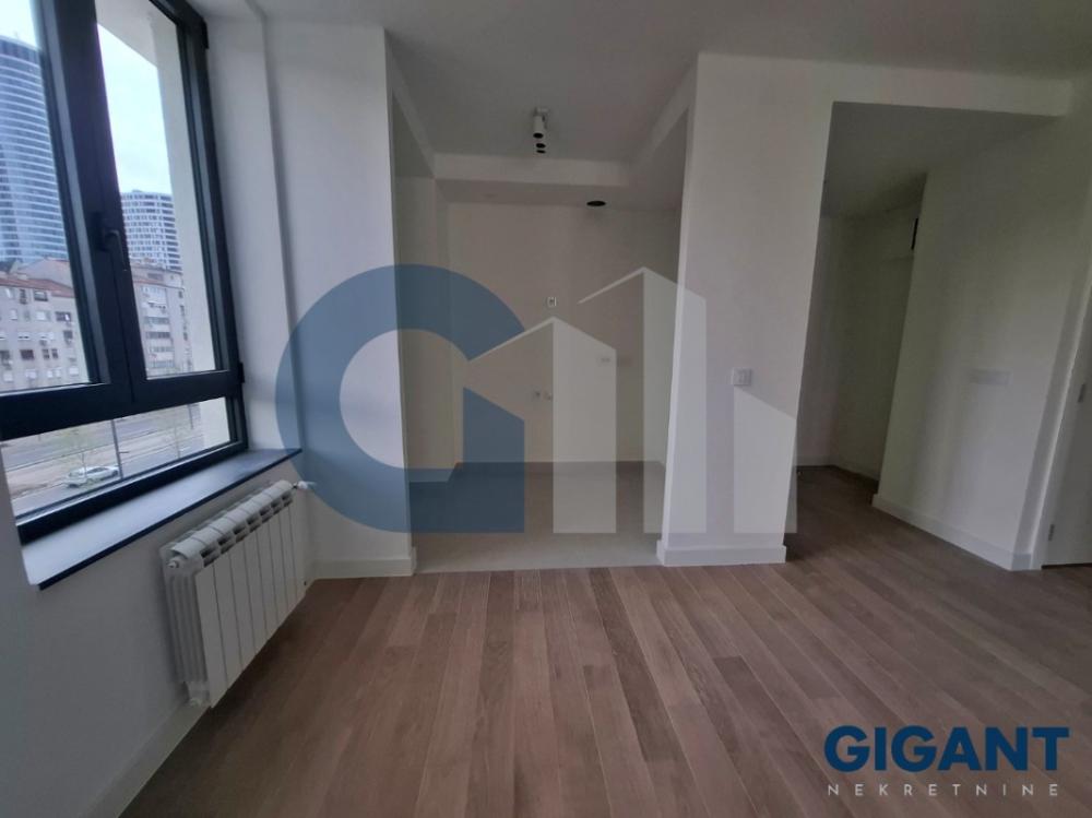 Stan na prodaju u Beogradu, Beograd na vodi, trosoban, 79m2, cena 348000 evra