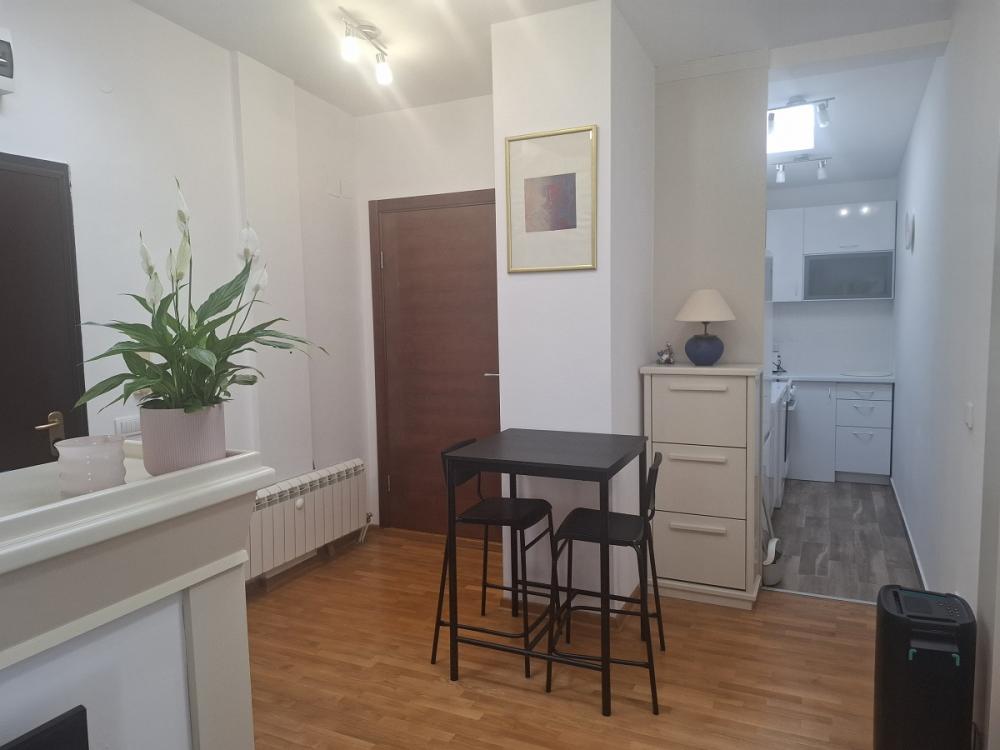 Stan na prodaju u Beogradu, Vračar (Hram), jednosoban, 33m2, cena 180000 evra