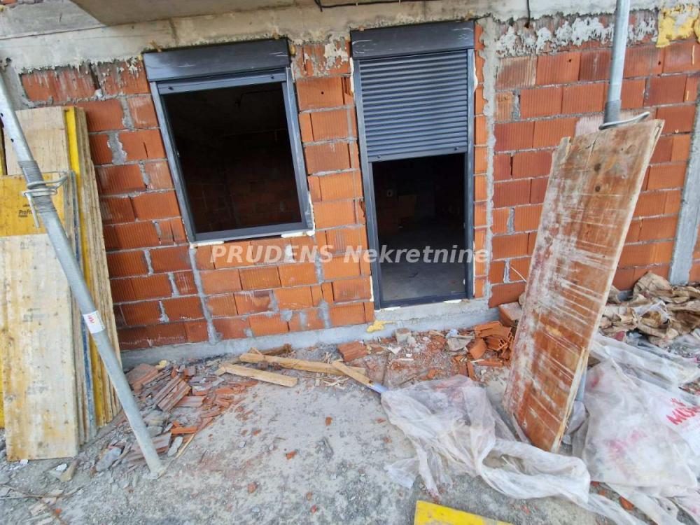 Stan na prodaju u Beogradu, Mirijevo, dvosoban, 37m2, cena 84375 evra