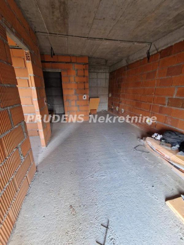 Stan na prodaju u Beogradu, Mirijevo, dvosoban, 37m2, cena 84375 evra