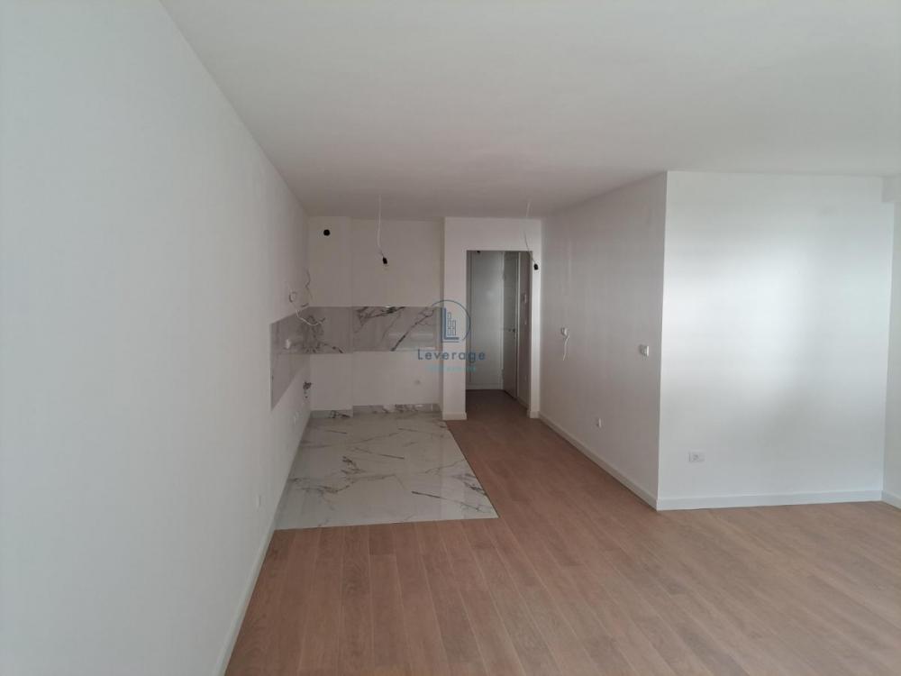 Stan na prodaju u Beogradu, Autokomanda, trosoban, 78m2, cena 227460 evra