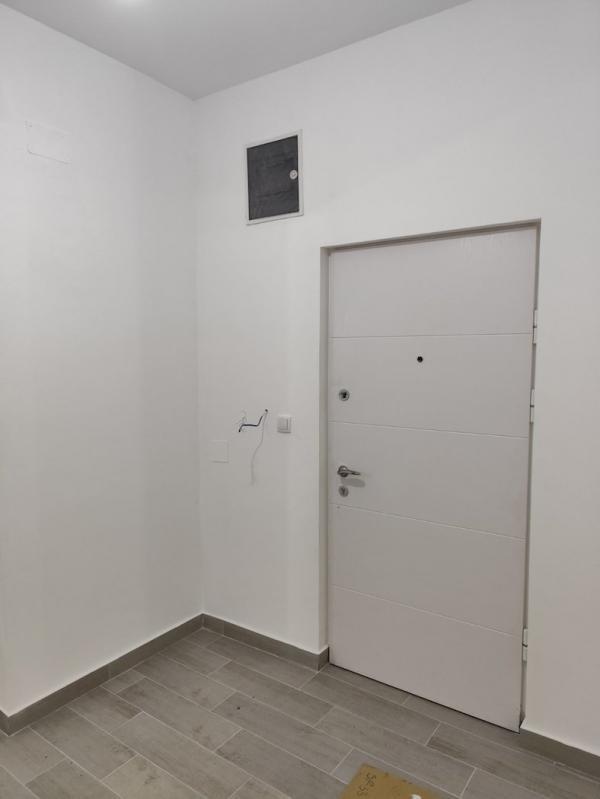 Stan na prodaju u Beogradu, Batajnica, dvoiposoban, 63m2, cena 130000 evra