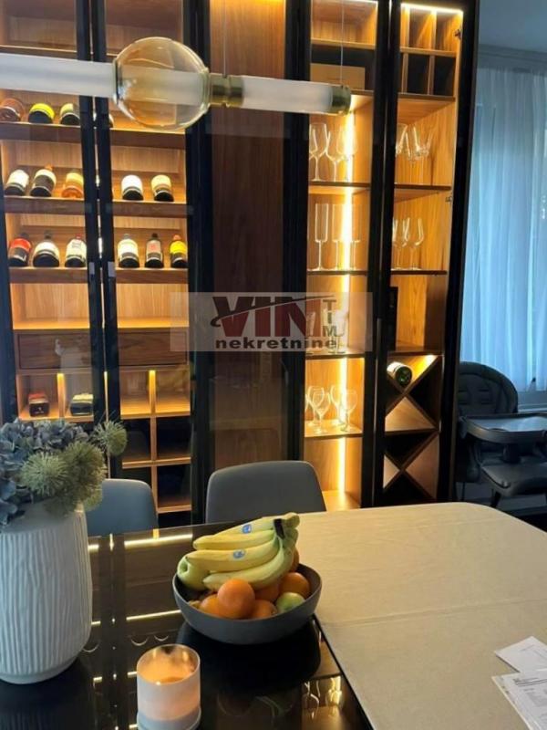 Stan na prodaju u Beogradu, Dorćol, cetvorosoban, 148m2, cena 900000 evra