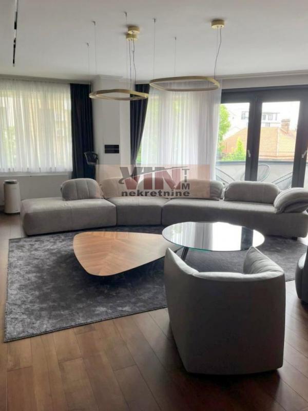 Stan na prodaju u Beogradu, Dorćol, cetvorosoban, 148m2, cena 900000 evra