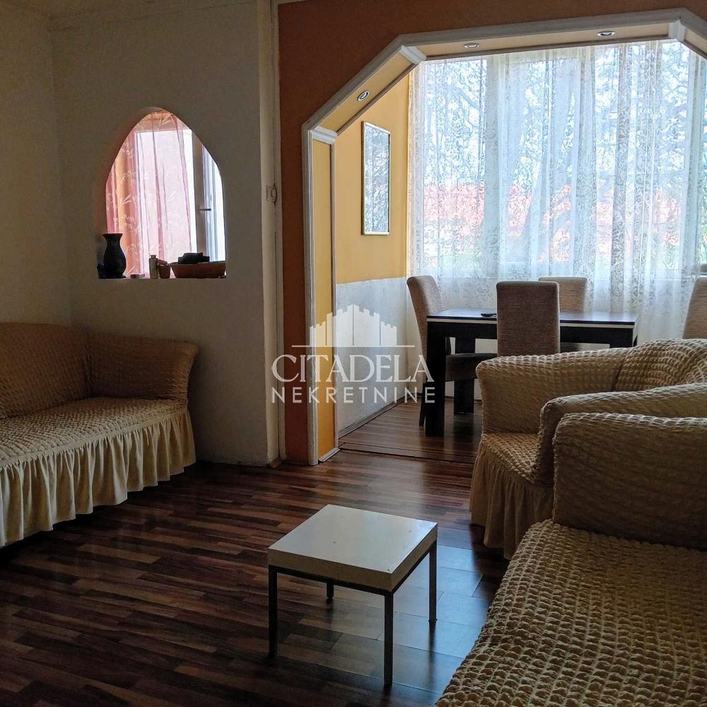 Stan na prodaju u Beogradu, Čukarica, jednoiposoban, 45m2, cena 58000 evra