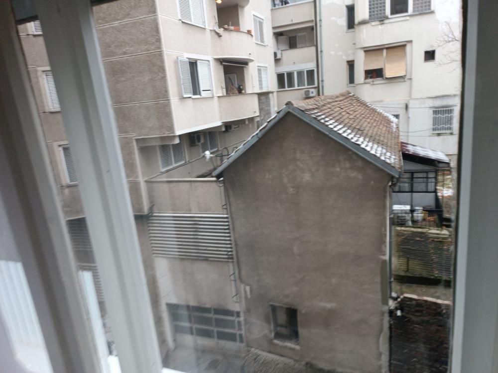 Stan na prodaju u Beogradu, Voždovac, dvosoban, 54m2, cena 185000 evra