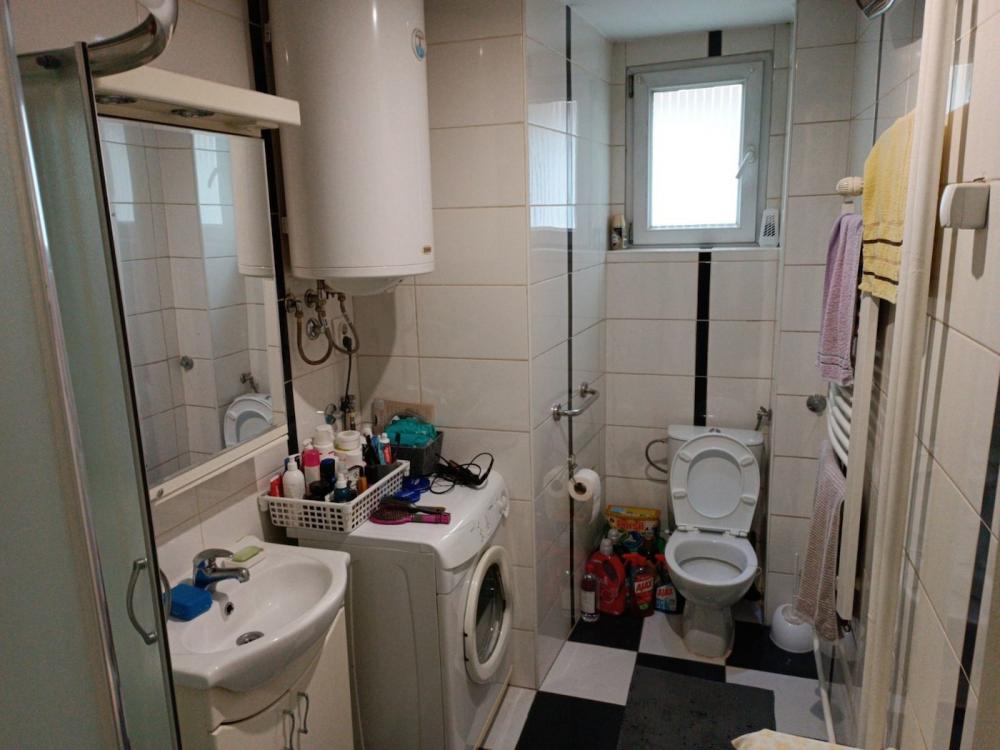Stan na prodaju u Beogradu, Voždovac, dvosoban, 54m2, cena 185000 evra