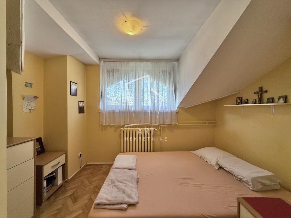 Stan na prodaju u Beogradu, Miljakovac, dvoiposoban, 83m2, cena 192000 evra