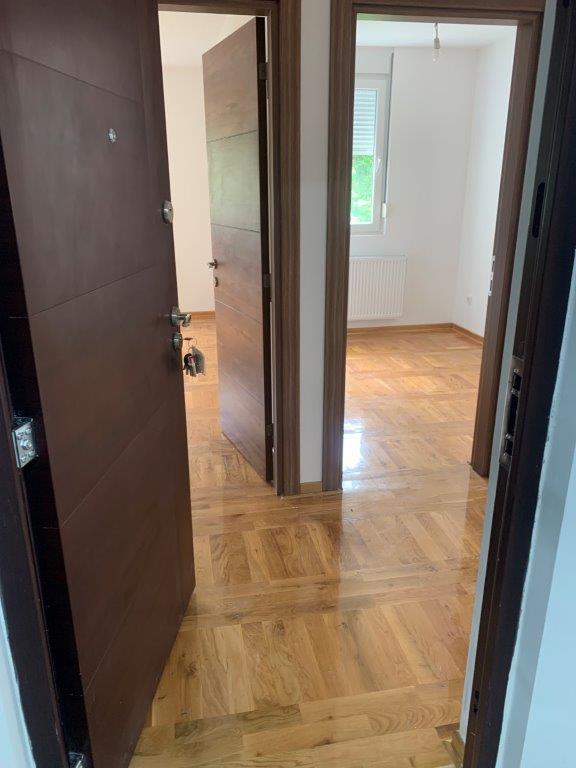 Stan na prodaju u Beogradu, Mirijevo, dvoiposoban, 57m2, cena 114000 evra
