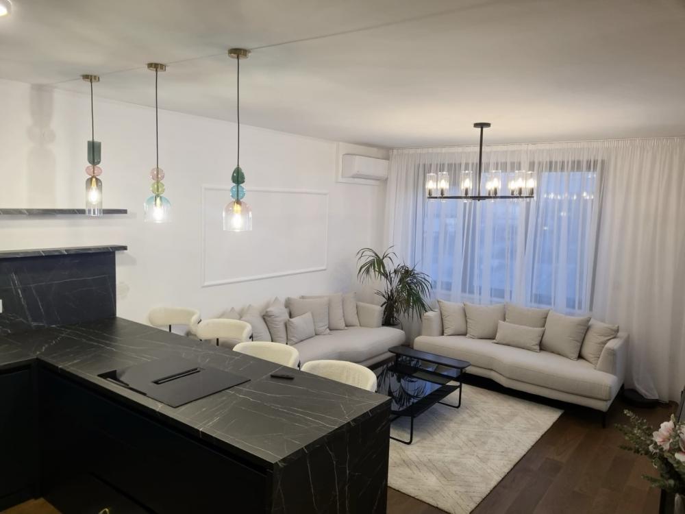 Stan na prodaju u Beogradu, Novi Beograd blok 58, trosoban, 82m2, cena 379000 evra