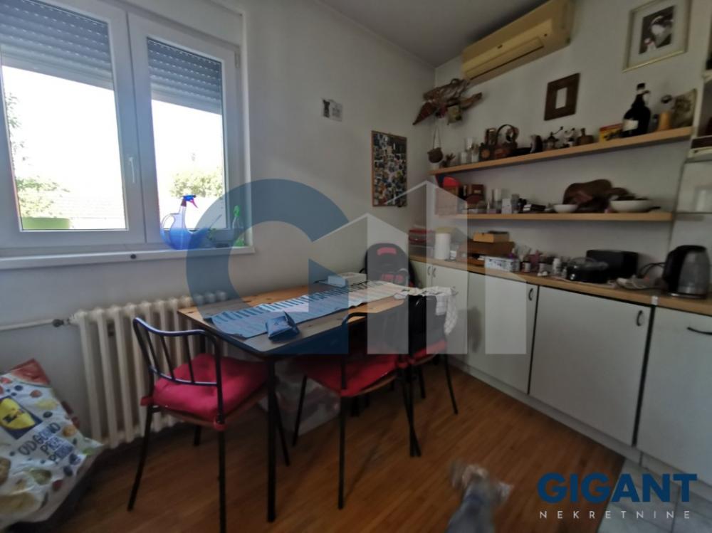 Stan na prodaju u Beogradu, Meandri, jednoiposoban, 39m2, cena 122000 evra