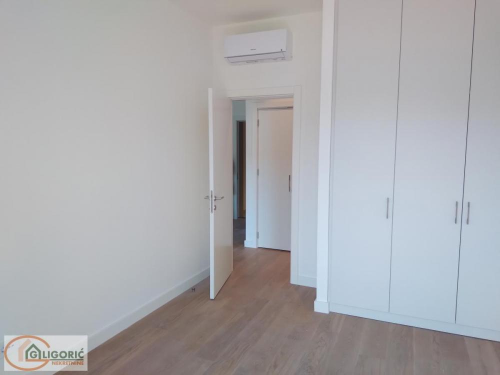 Stan na prodaju u Beogradu, Beograd na vodi, dvosoban, 73m2, cena 285000 evra