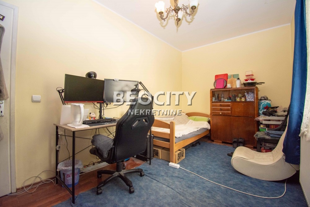 Stan na prodaju u Beogradu, Voždovac, 71m2, cena 185000 evra