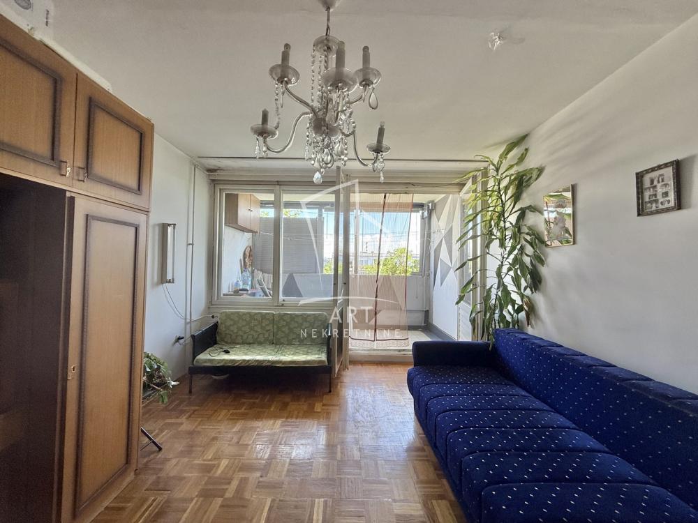 Stan na prodaju u Beogradu, Novi Beograd blok 70 (Kineski TC), dvosoban, 66m2, cena 185000 evra