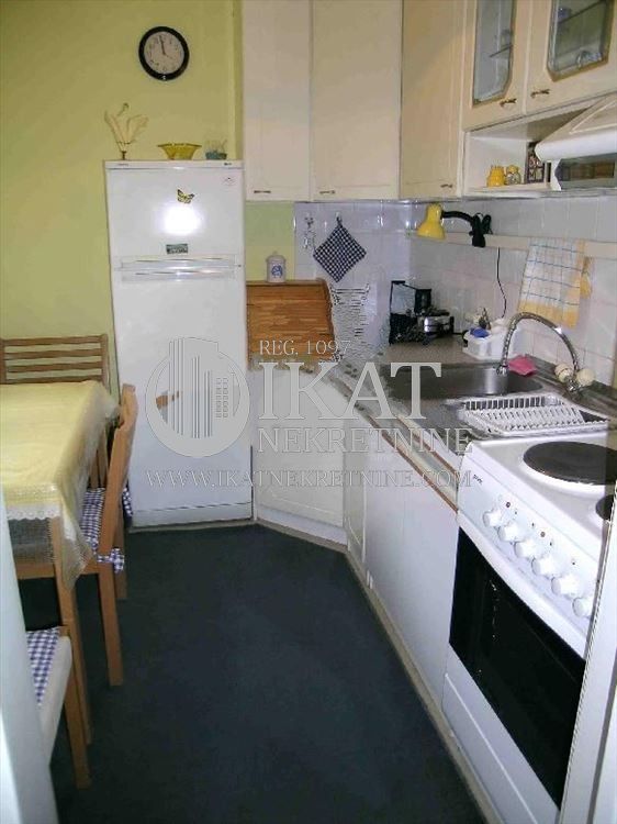 Stan na prodaju u Beogradu, Novi Beograd, dvosoban, 52m2, cena 150000 evra