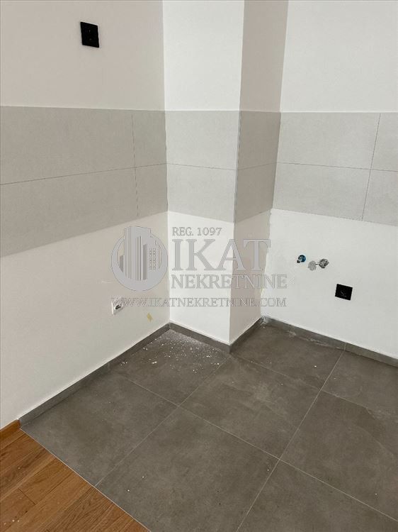 Stan na prodaju u Beogradu, Bogoslovija, dvoiposoban, 60m2, cena 199995 evra