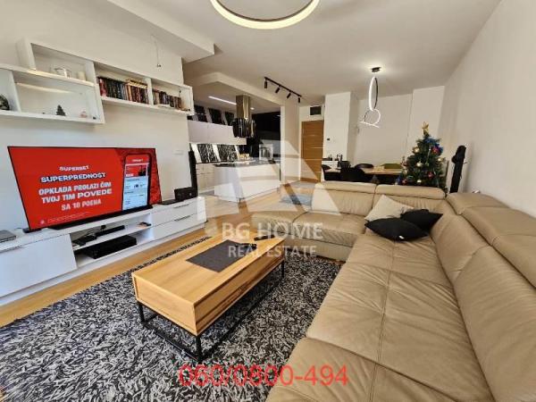 Stan na prodaju u Beogradu, Novi Beograd, cetvorosoban, 136m2, cena 450000 evra
