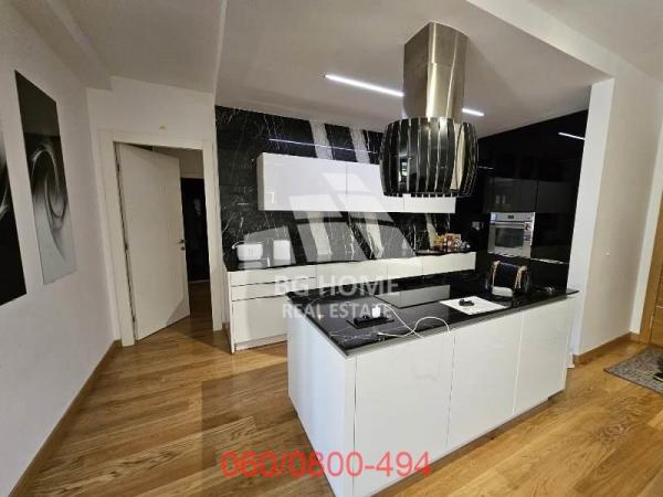 Stan na prodaju u Beogradu, Novi Beograd, cetvorosoban, 136m2, cena 450000 evra