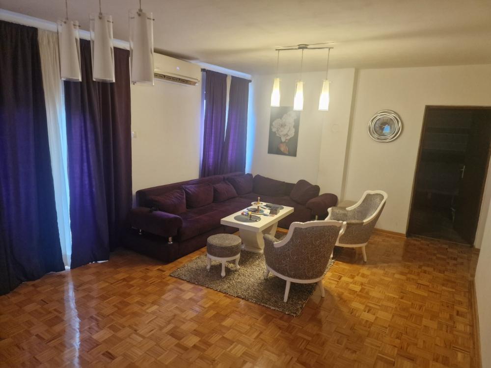 Stan na prodaju u Beogradu, Žarkovo, dvosoban, 63m2, cena 124000 evra