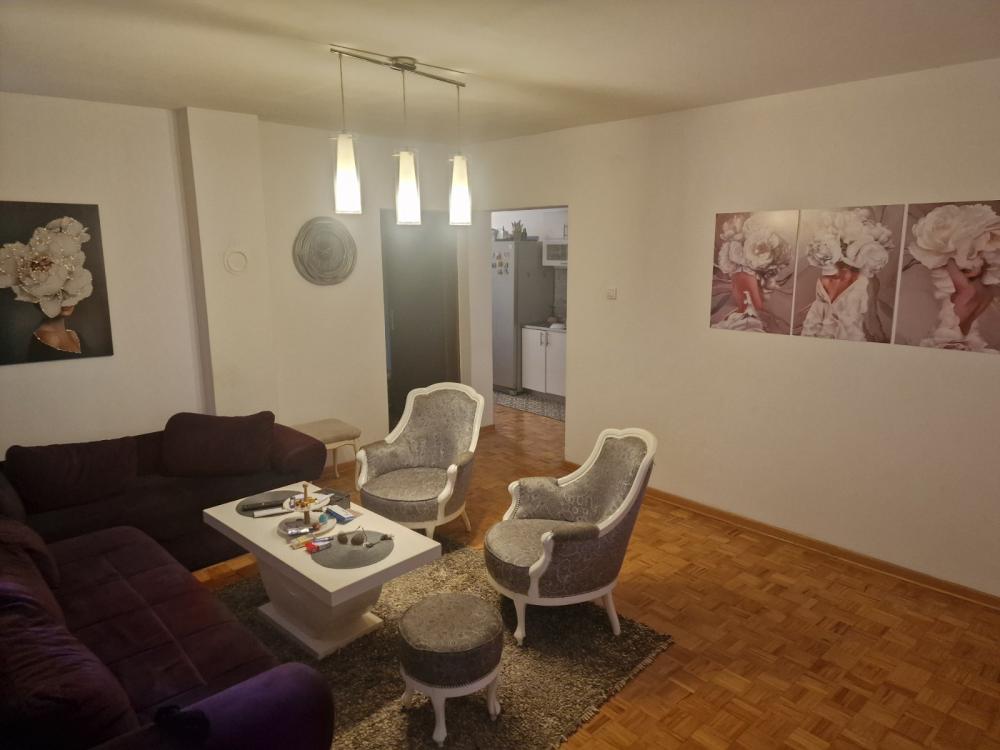 Stan na prodaju u Beogradu, Žarkovo, dvosoban, 63m2, cena 124000 evra