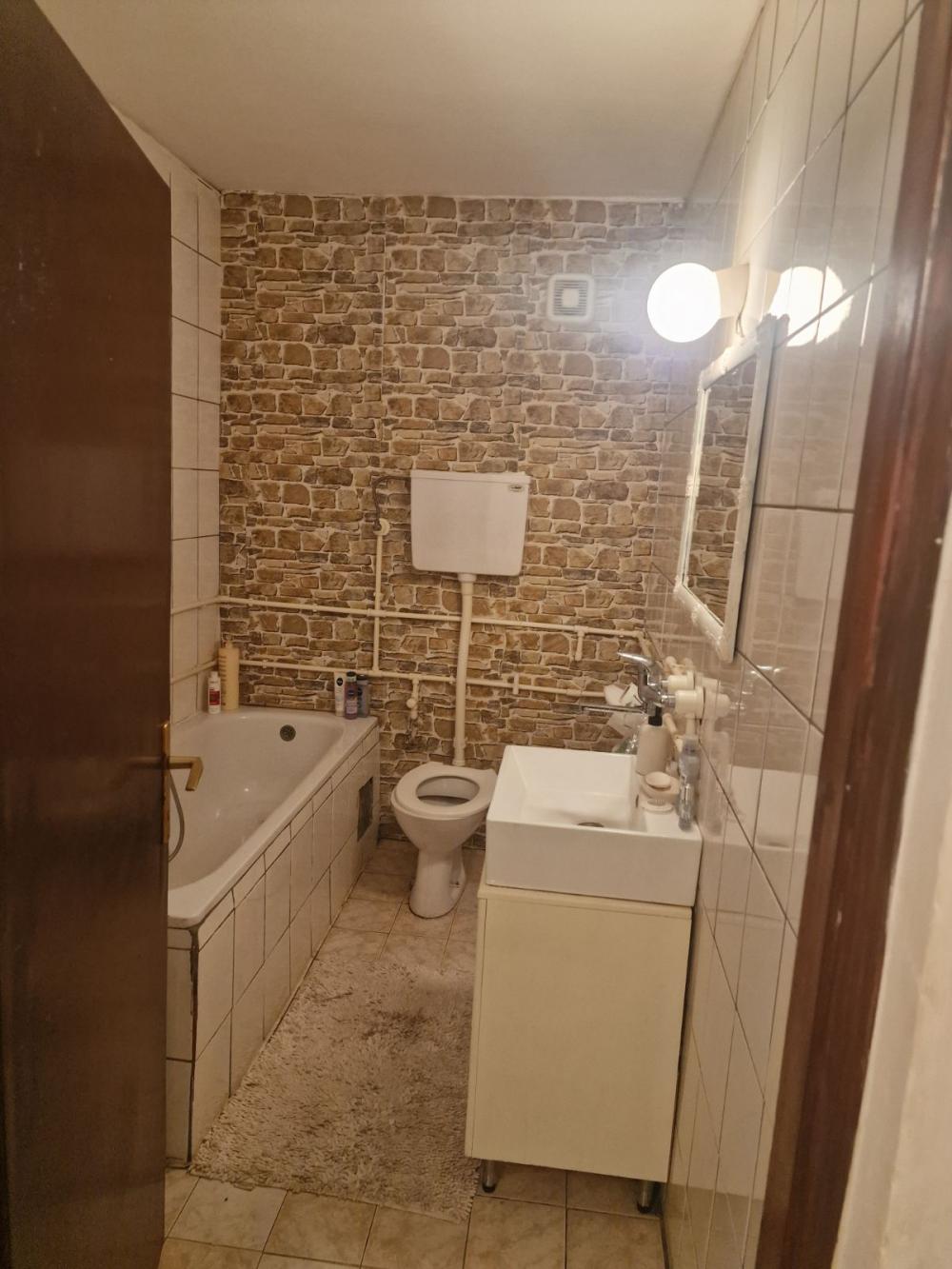 Stan na prodaju u Beogradu, Žarkovo, dvosoban, 63m2, cena 124000 evra