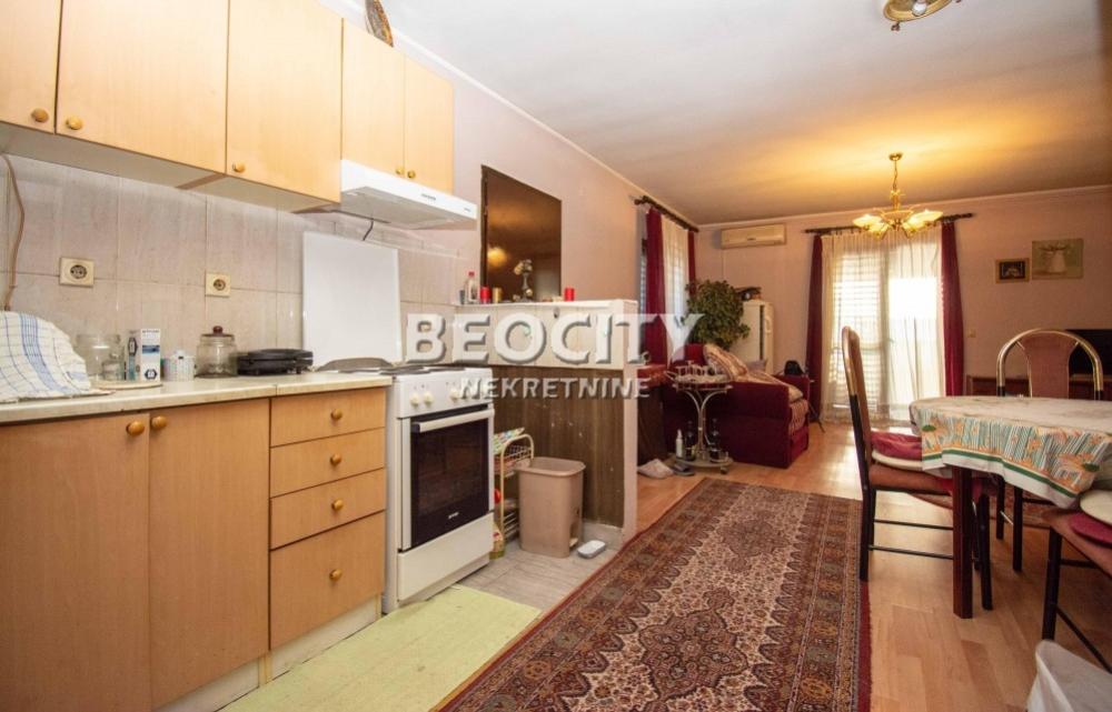 Stan na prodaju u Beogradu, Ledine, jednoiposoban, 50m2, cena 83000 evra
