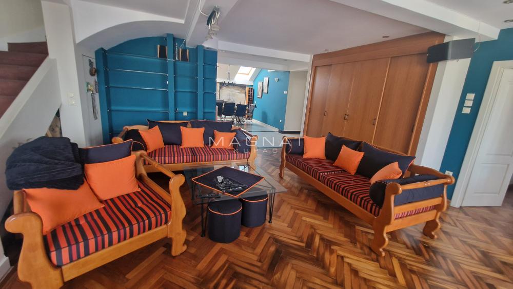 Stan na prodaju u Beogradu, Zemun, cetvorosoban, 116m2, cena 320000 evra