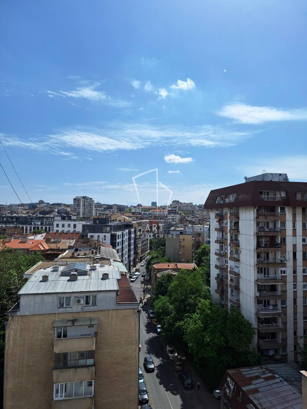 Stan na prodaju u Beogradu, Stari grad, 16m2, cena 118000 evra