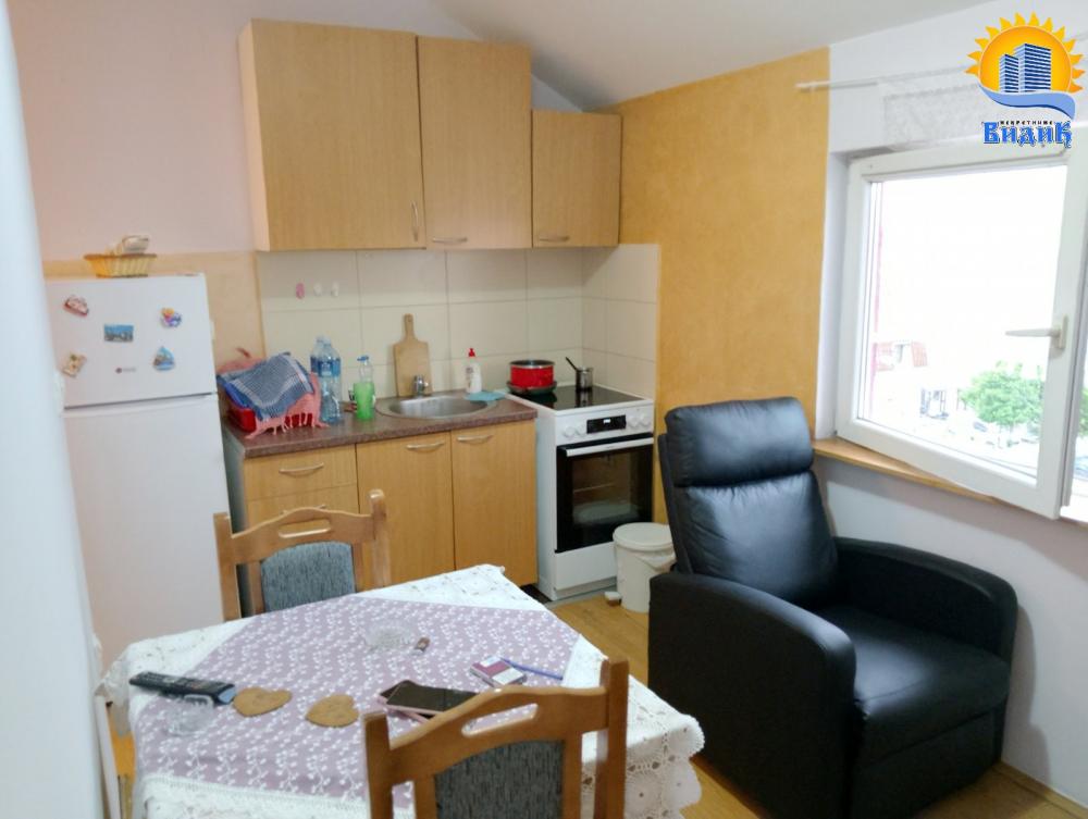 Stan na prodaju u Beogradu, Borča, 24m2, cena 56000 evra
