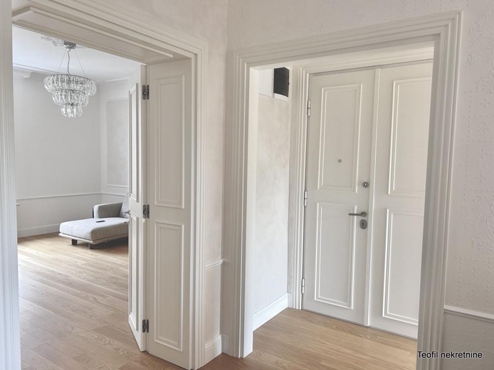 Stan na prodaju u Beogradu, Kneza Miloša, dvoiposoban, 50m2, cena 240000 evra
