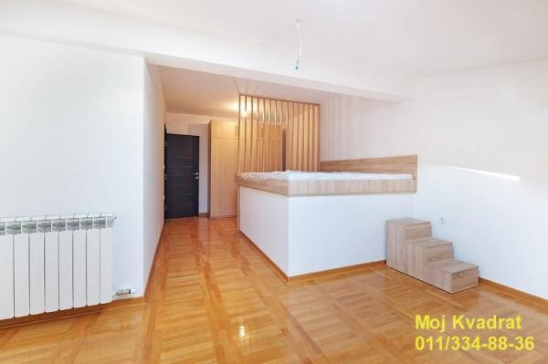 Stan na prodaju u Beogradu, Vukov spomenik, trosoban, 93m2, cena 297600 evra