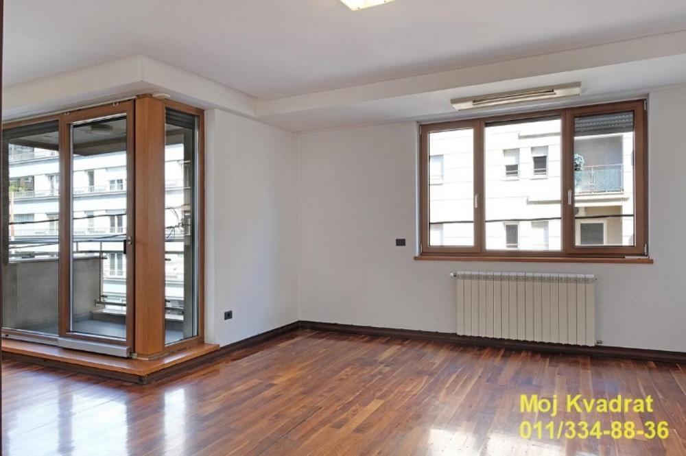 Stan na prodaju u Beogradu, Crveni Krst, cetvorosoban, 104m2, cena 468450 evra