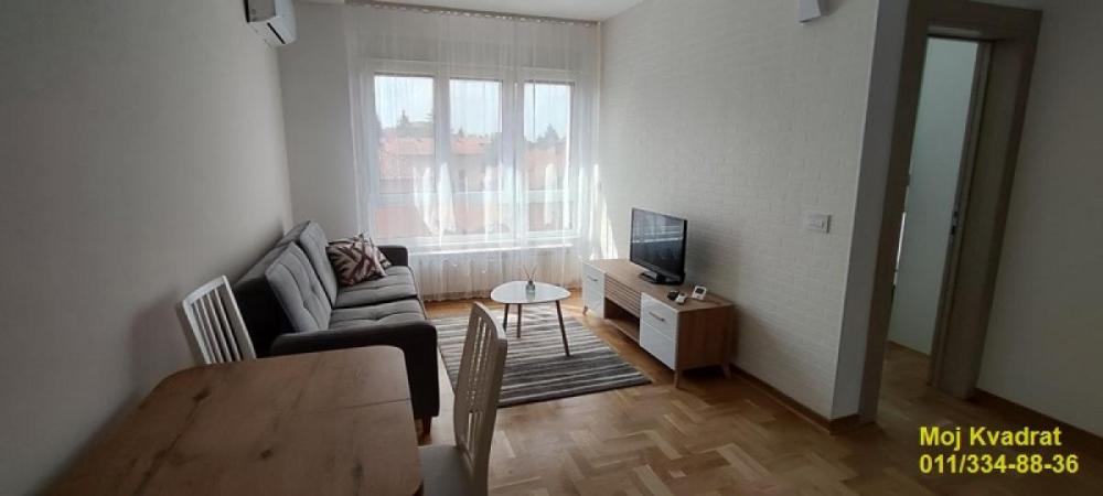 Stan na prodaju u Beogradu, Jajinci, jednoiposoban, 33m2, cena 112500 evra