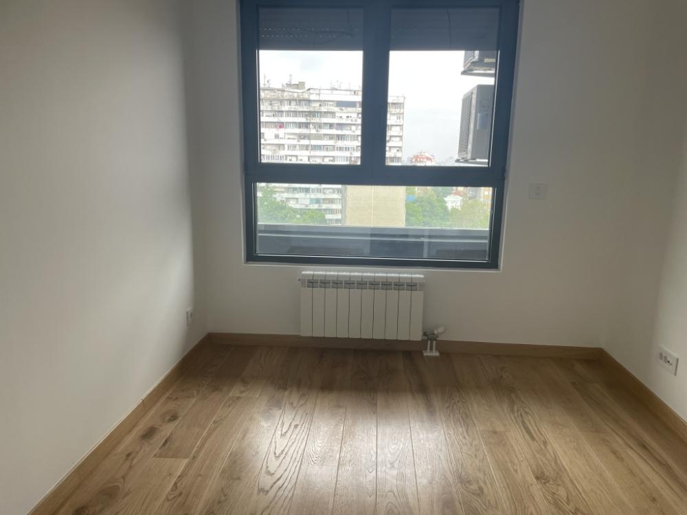 Stan na prodaju u Beogradu, Voždovac, trosoban, 68m2, cena 269000 evra